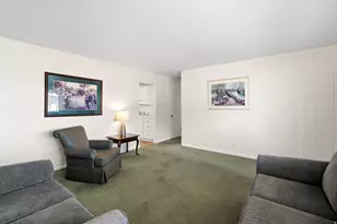9771 S Amber Ln, Sandy, UT 84094 - Photo 5