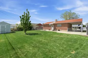 9771 S Amber Ln, Sandy, UT 84094 - Photo 19
