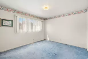 9771 S Amber Ln, Sandy, UT 84094 - Photo 9