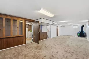 9771 S Amber Ln, Sandy, UT 84094 - Photo 13