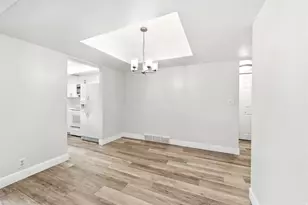 5828 S Waterbury Way, Murray, UT 84121 - Photo 9