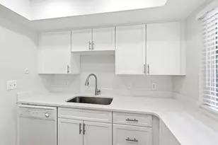 5828 S Waterbury Way, Murray, UT 84121 - Photo 13