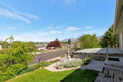 5188 S 300 East St E, Washington Terrace, UT 84405 - Photo 3