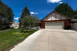 1080 N 300 E, Price, UT 84501 - Photo 53