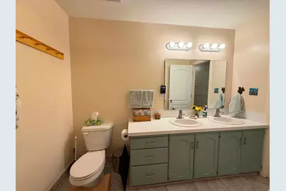 1080 N 300 E, Price, UT 84501 - Photo 11