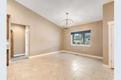 1627 E Lakeview Ln, Eagle Mountain, UT 84005 - Photo 19