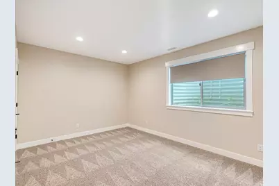 1627 E Lakeview Ln, Eagle Mountain, UT 84005 - Photo 61