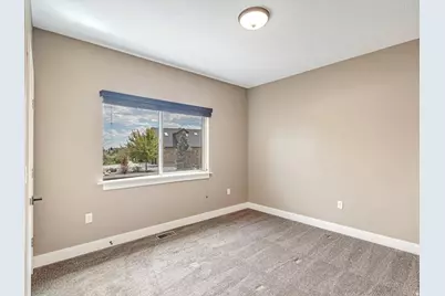 1627 E Lakeview Ln, Eagle Mountain, UT 84005 - Photo 39