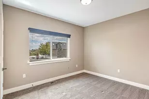 1627 E Lakeview Ln, Eagle Mountain, UT 84005 - Photo 39