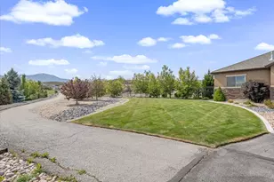 1627 E Lakeview Ln, Eagle Mountain, UT 84005 - Photo 5
