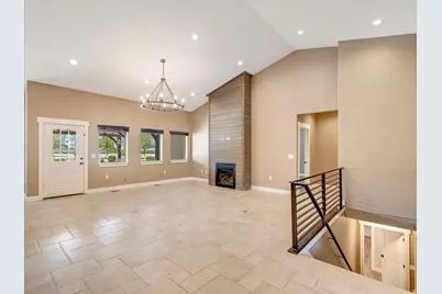 1627 E Lakeview Ln, Eagle Mountain, UT 84005 - Photo 11