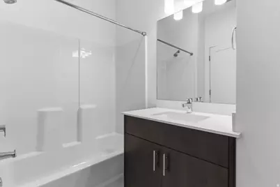 506 W 2200 N, Layton, UT 84041 - Photo 19