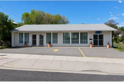 4301 S 300 W, Washington Terrace, UT 84405 - Photo 3