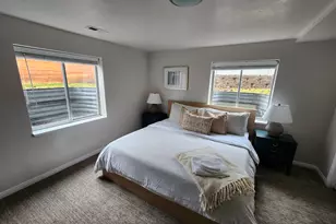 2167 E Eagle Ray Ct, Cottonwood Heights, UT 84121 - Photo 17