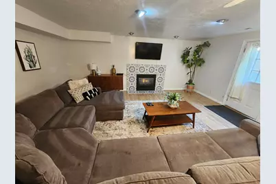 2167 E Eagle Ray Ct, Cottonwood Heights, UT 84121 - Photo 11