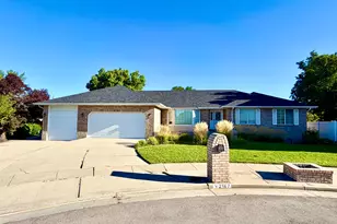 2167 E Eagle Ray Ct, Cottonwood Heights, UT 84121 - Photo 1