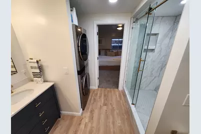 2167 E Eagle Ray Ct, Cottonwood Heights, UT 84121 - Photo 27
