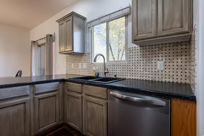 6 300 Rd N #I-6, Kanab, UT 84741 - Photo 15