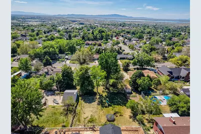 574 N 400 E, Centerville, UT 84014 - Photo 41