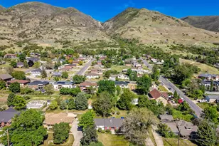574 N 400 E, Centerville, UT 84014 - Photo 47