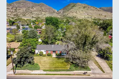574 N 400 E, Centerville, UT 84014 - Photo 37