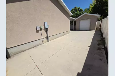 1536 N 150 W, Bountiful, UT 84010 - Photo 7
