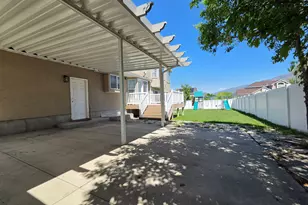 1536 N 150 W, Bountiful, UT 84010 - Photo 5