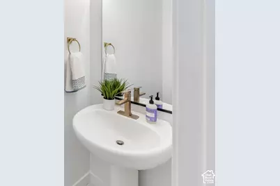 11348 S Silver Pond Dr, South Jordan, UT 84009 - Photo 29