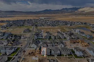 11348 S Silver Pond Dr, South Jordan, UT 84009 - Photo 39