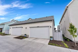 11348 S Silver Pond Dr, South Jordan, UT 84009 - Photo 31