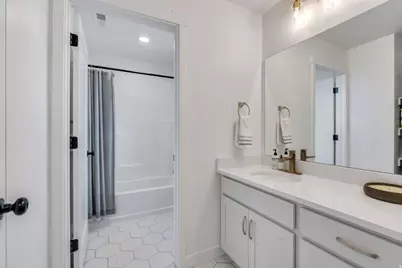 11348 S Silver Pond Dr, South Jordan, UT 84009 - Photo 19