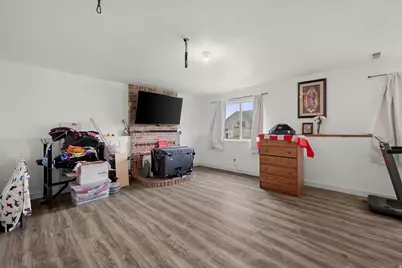 2152 E Weeping Willow Way N, Eagle Mountain, UT 84005 - Photo 17