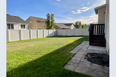 4588 E Evans Dr S, Eagle Mountain, UT 84005 - Photo 25