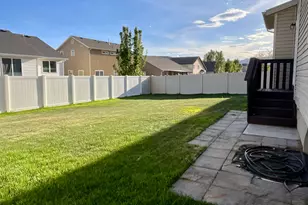 4588 E Evans Dr S, Eagle Mountain, UT 84005 - Photo 25