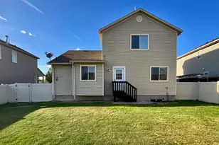 4588 E Evans Dr S, Eagle Mountain, UT 84005 - Photo 23