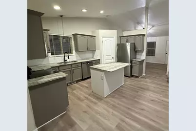 4588 E Evans Dr S, Eagle Mountain, UT 84005 - Photo 29