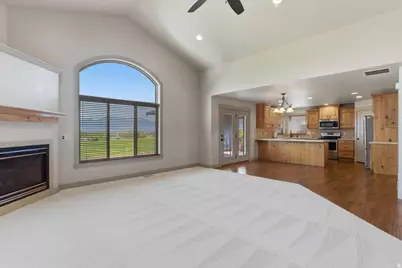 431 E 960 S, Salem, UT 84653 - Photo 7