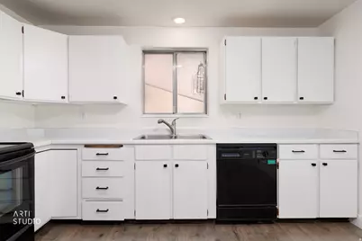 270 S 300 E, Santaquin, UT 84655 - Photo 15