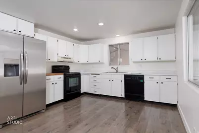 270 S 300 E, Santaquin, UT 84655 - Photo 11