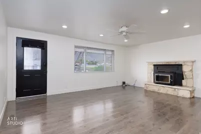 270 S 300 E, Santaquin, UT 84655 - Photo 7