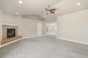 2333 N Garden Ln W, Layton, UT 84041 - Photo 11