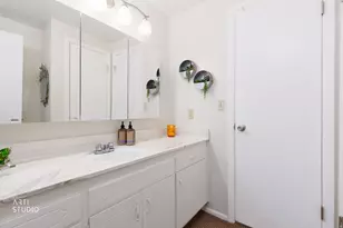 1278 E Chevy Chase Dr, Murray, UT 84117 - Photo 49