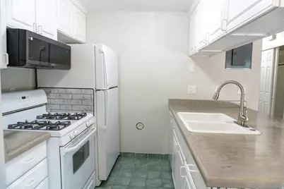 436 Creekside Cir #B, Murray, UT 84107 - Photo 5