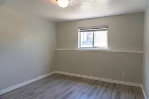 436 Creekside Circle, Murray, UT 84107 - Photo 11