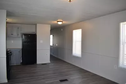 425 N Esquire Pkwy #42, Castle Dale, UT 84513 - Photo 5
