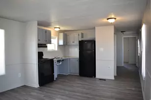 425 N Esquire Parkway, Castle Dale, UT 84513 - Photo 3