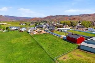 393 W Memorial Park Rd, Henefer, UT 84033 - Photo 31