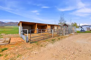 393 W Memorial Park Rd, Henefer, UT 84033 - Photo 27