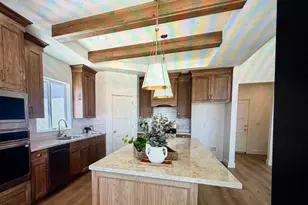 952 E Shilow Rd, Erda, UT 84074 - Photo 3