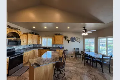 7456 S 950 W, Willard, UT 84340 - Photo 17